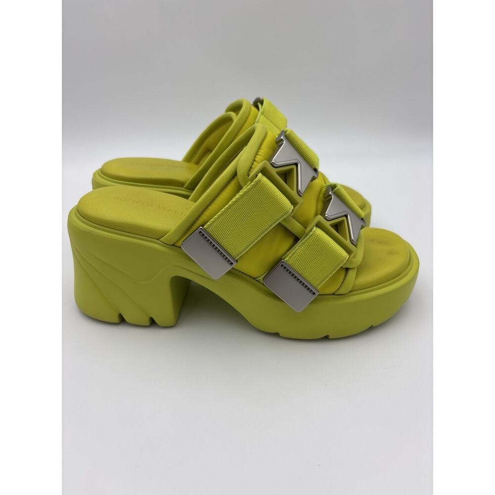 Bottega Veneta Flash Buckle Mule Sandal Neon Yellow Chartreuse Size 39 / 9 - Picture 6 of 16